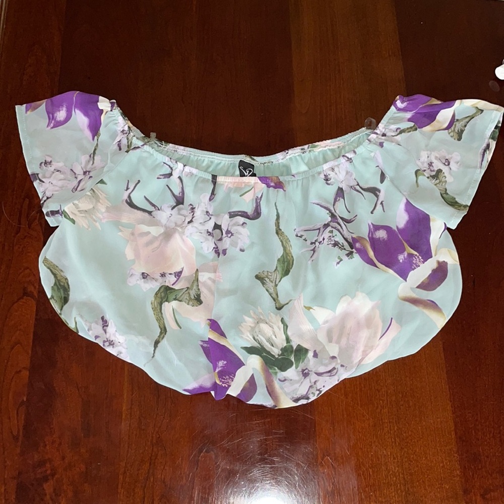 Floral cropped off the shoulder top